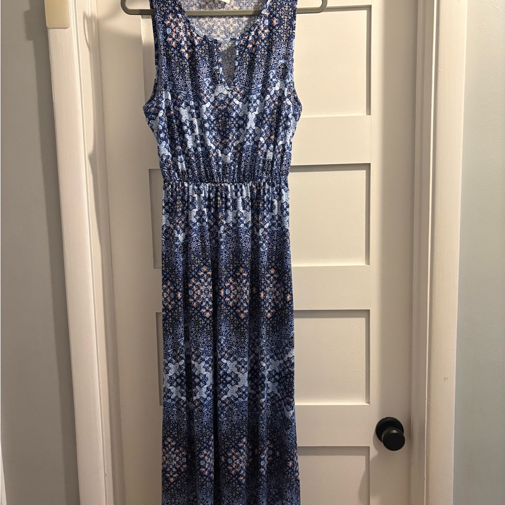 Blue Patterned Sleeveless Maxi Dress